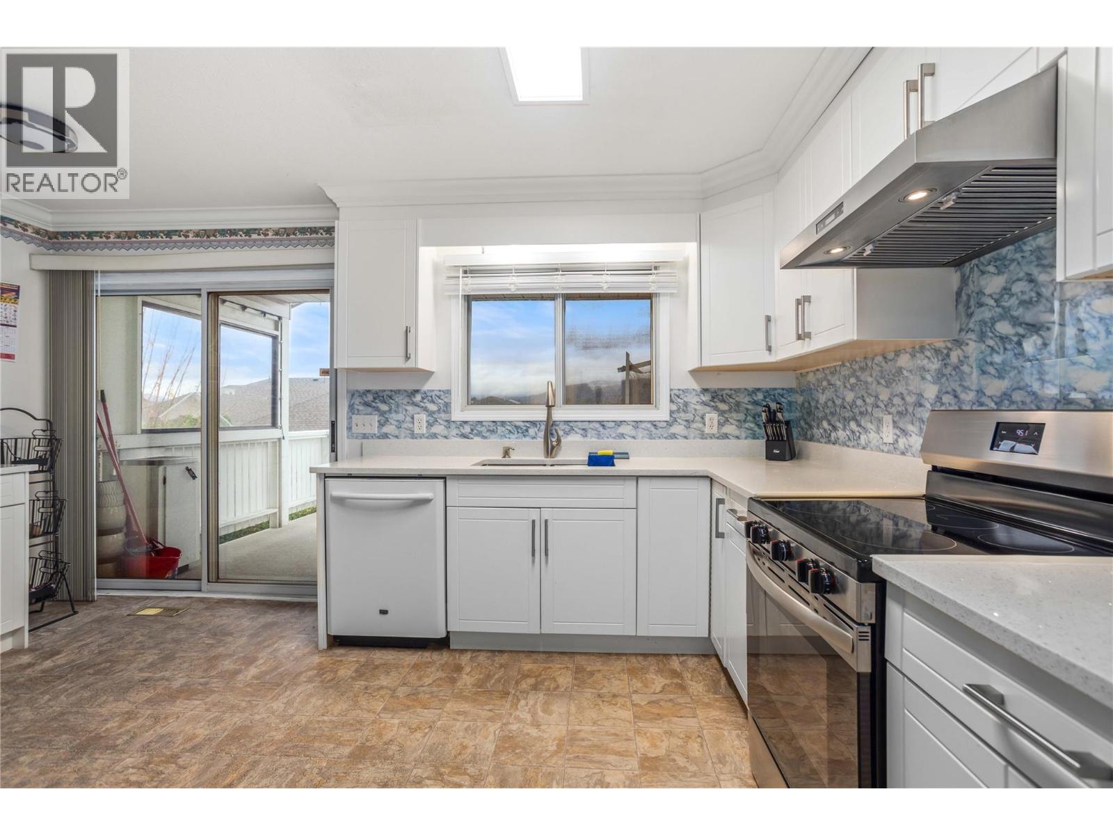  1730 Simpson Court, Kelowna