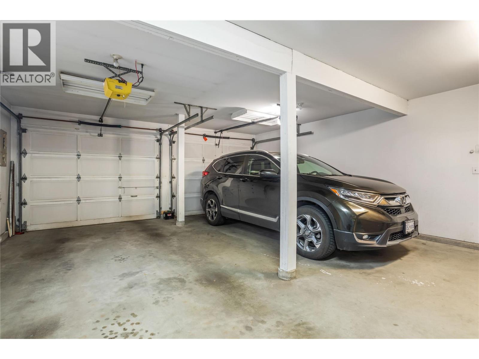  1730 Simpson Court, Kelowna