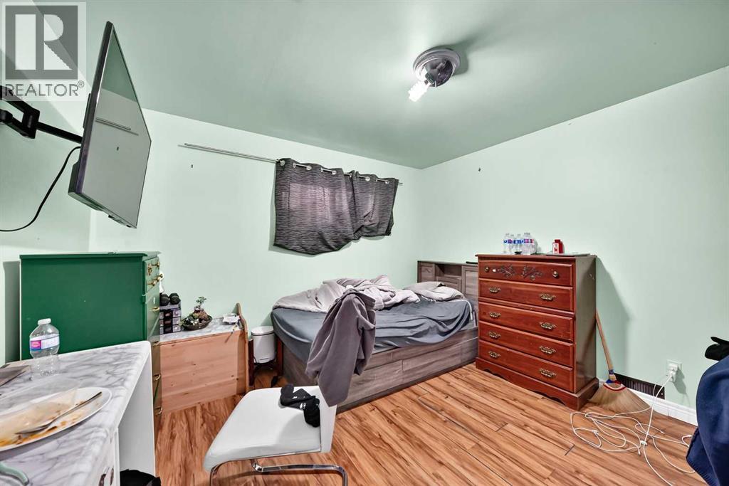 39 Aberdare Way NE - 14