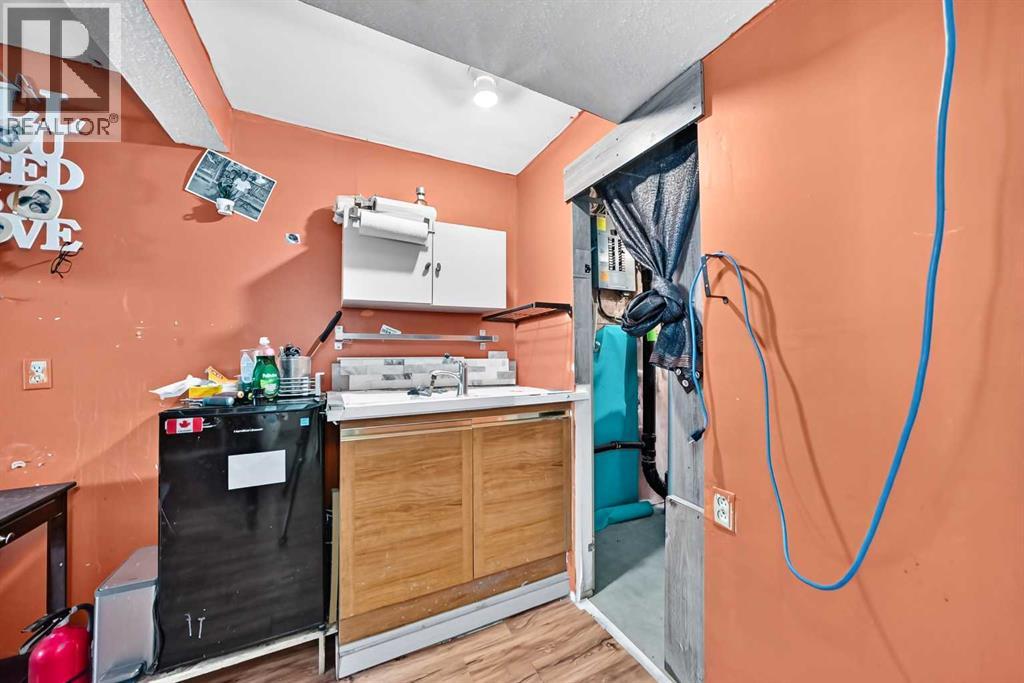 39 Aberdare Way NE - 16