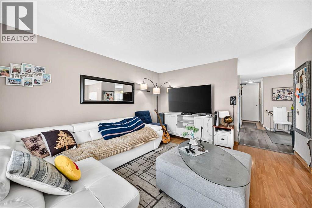 39 Aberdare Way NE - 4