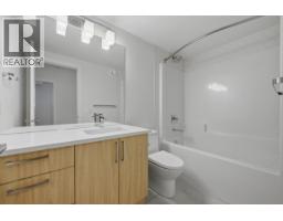 615 Kingswood Terrace, Kelowna, BC V1V0J2 Photo 41