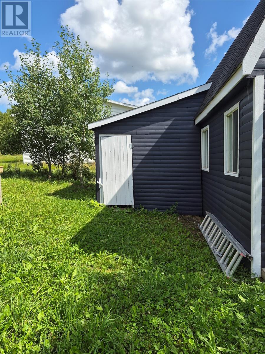 117A North Shore Highway, Meadows, Newfoundland & Labrador, A2H6B9, Meadows, Newfoundland & Labrador — photo 3 of 5