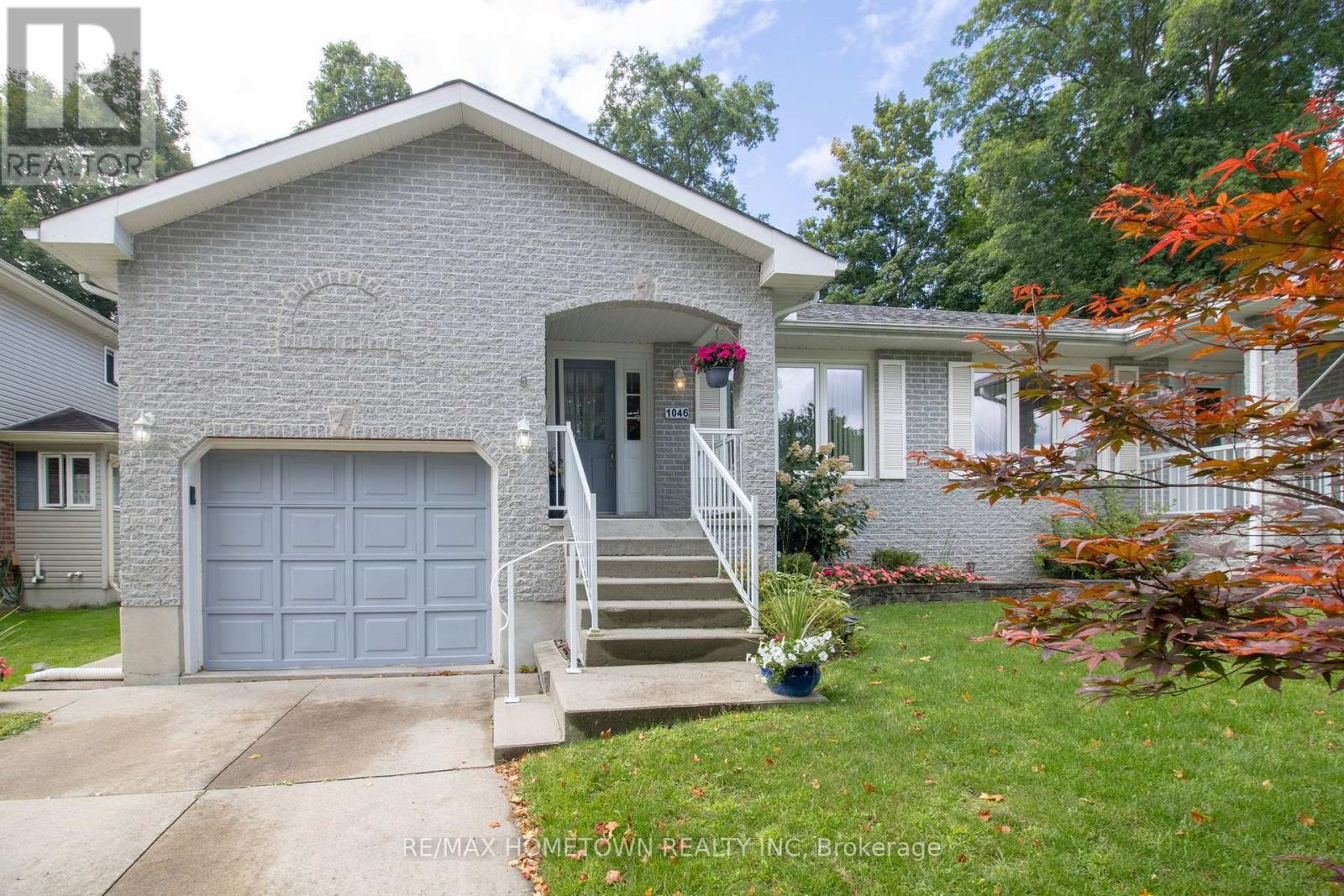 1046 BRIDLEWOOD DRIVE - 1