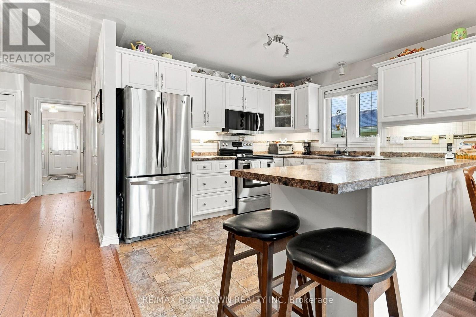 1046 BRIDLEWOOD DRIVE - 11