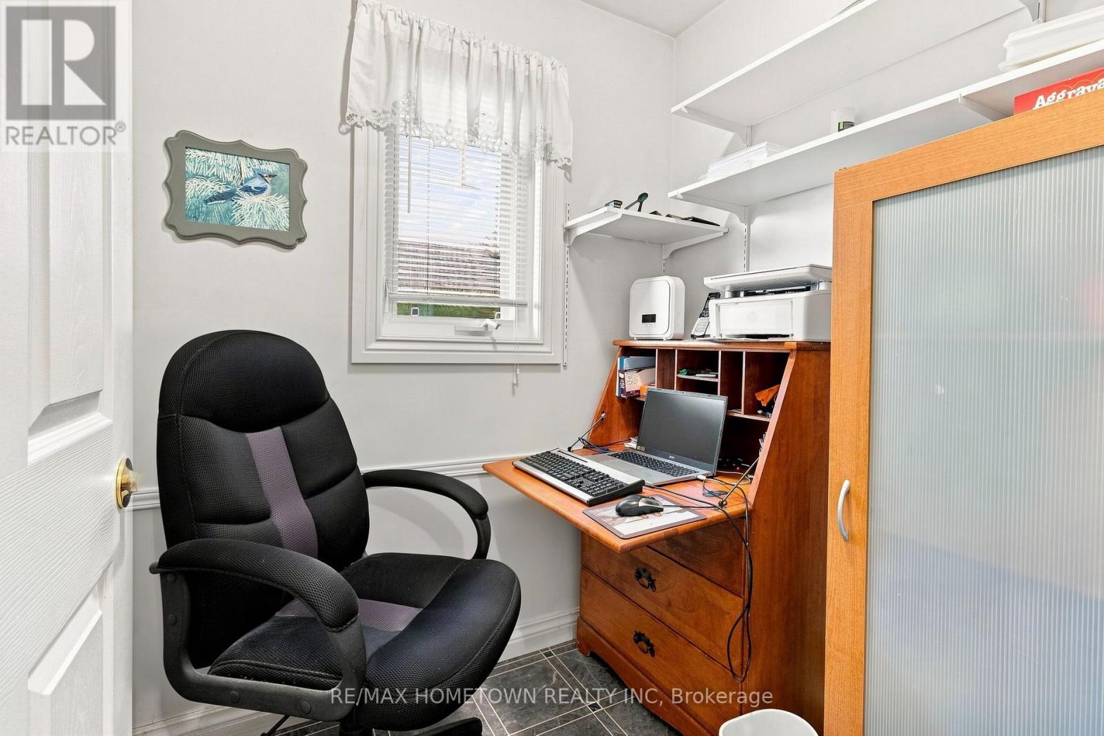 1046 BRIDLEWOOD DRIVE - 24