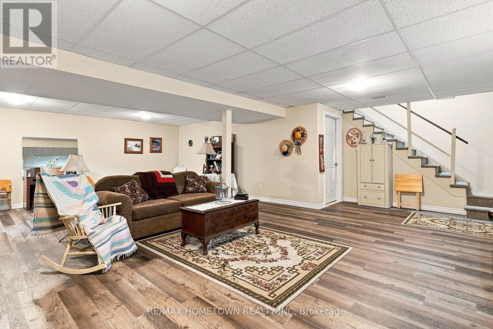 1046 BRIDLEWOOD DRIVE - 27