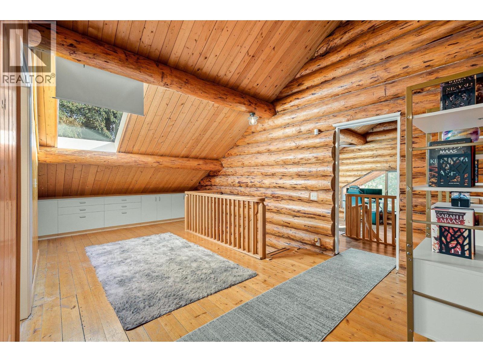  1725 Keloka Drive, West Kelowna