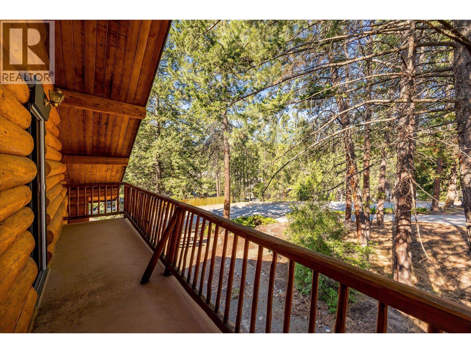  1725 Keloka Drive, West Kelowna