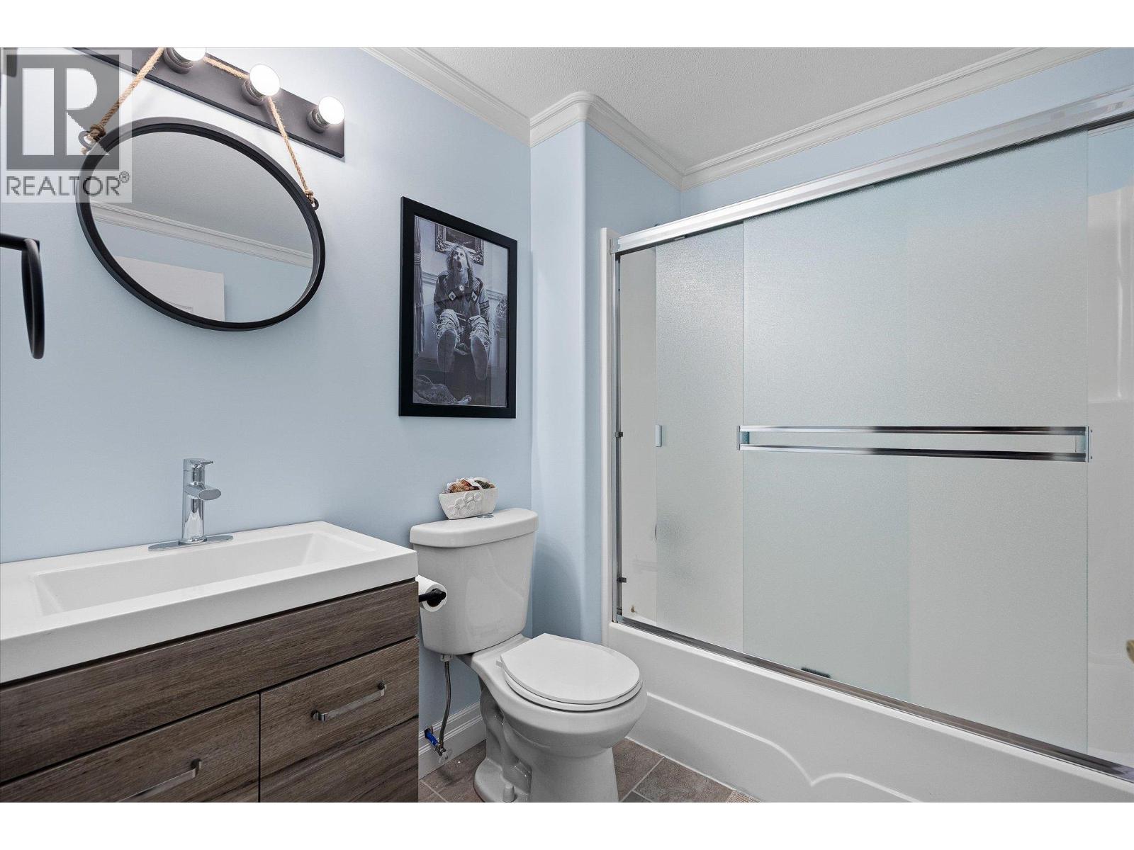  1725 Keloka Drive, West Kelowna