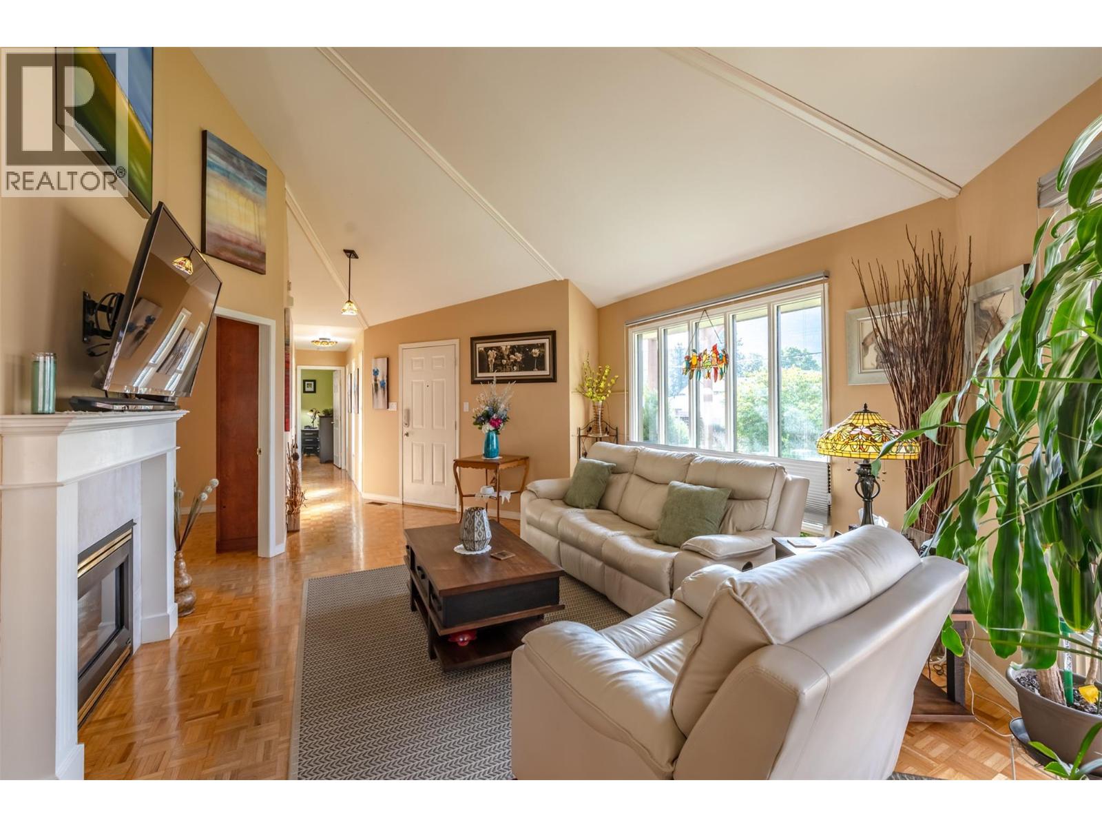  4744 Lakeside Road, Penticton