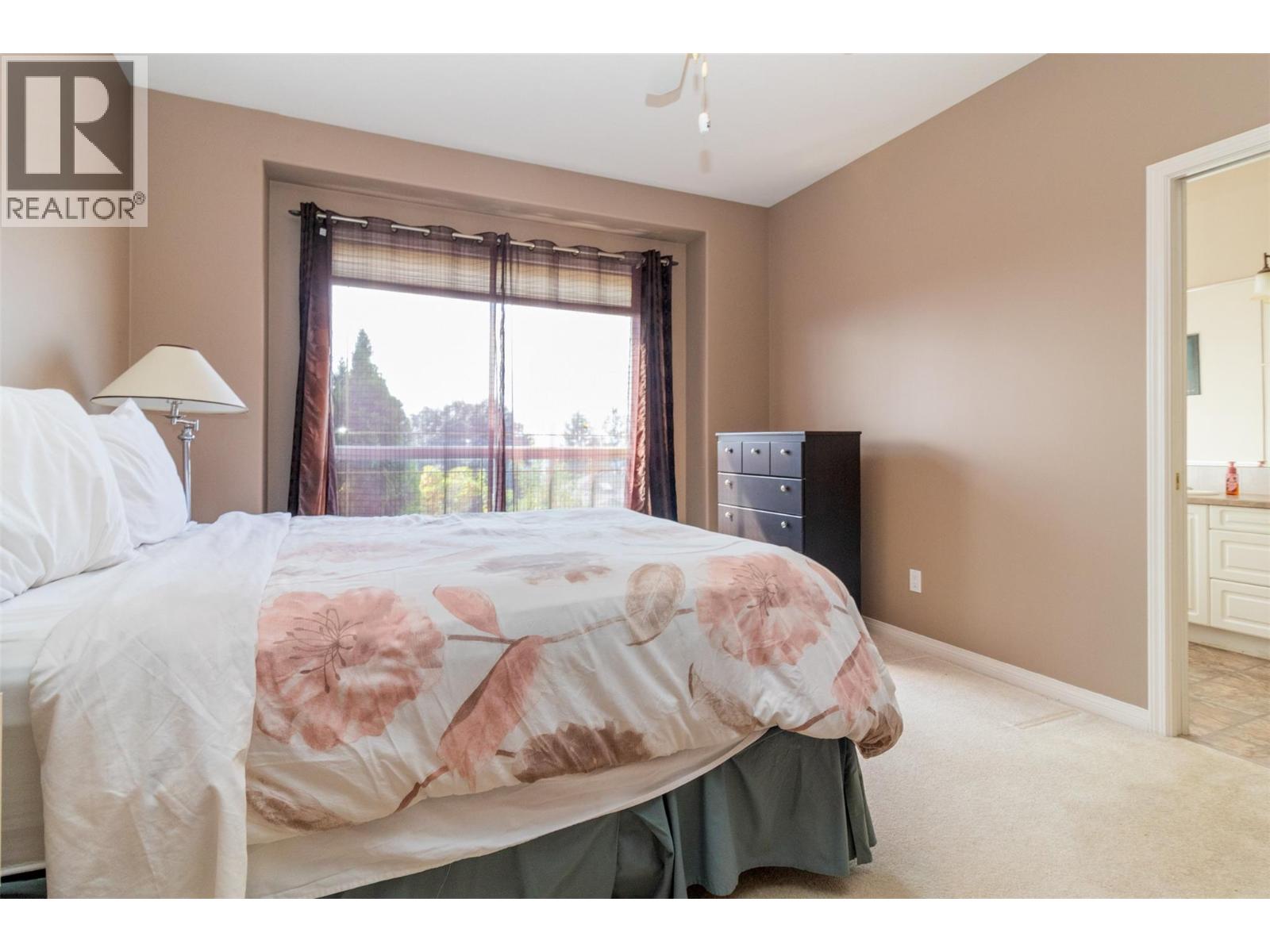 843 Lone Pine Drive - 18