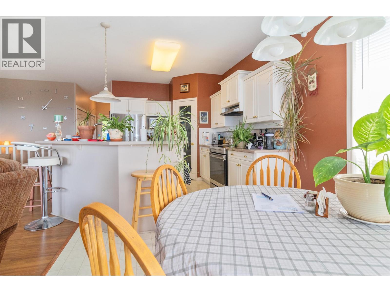 843 Lone Pine Drive - 8