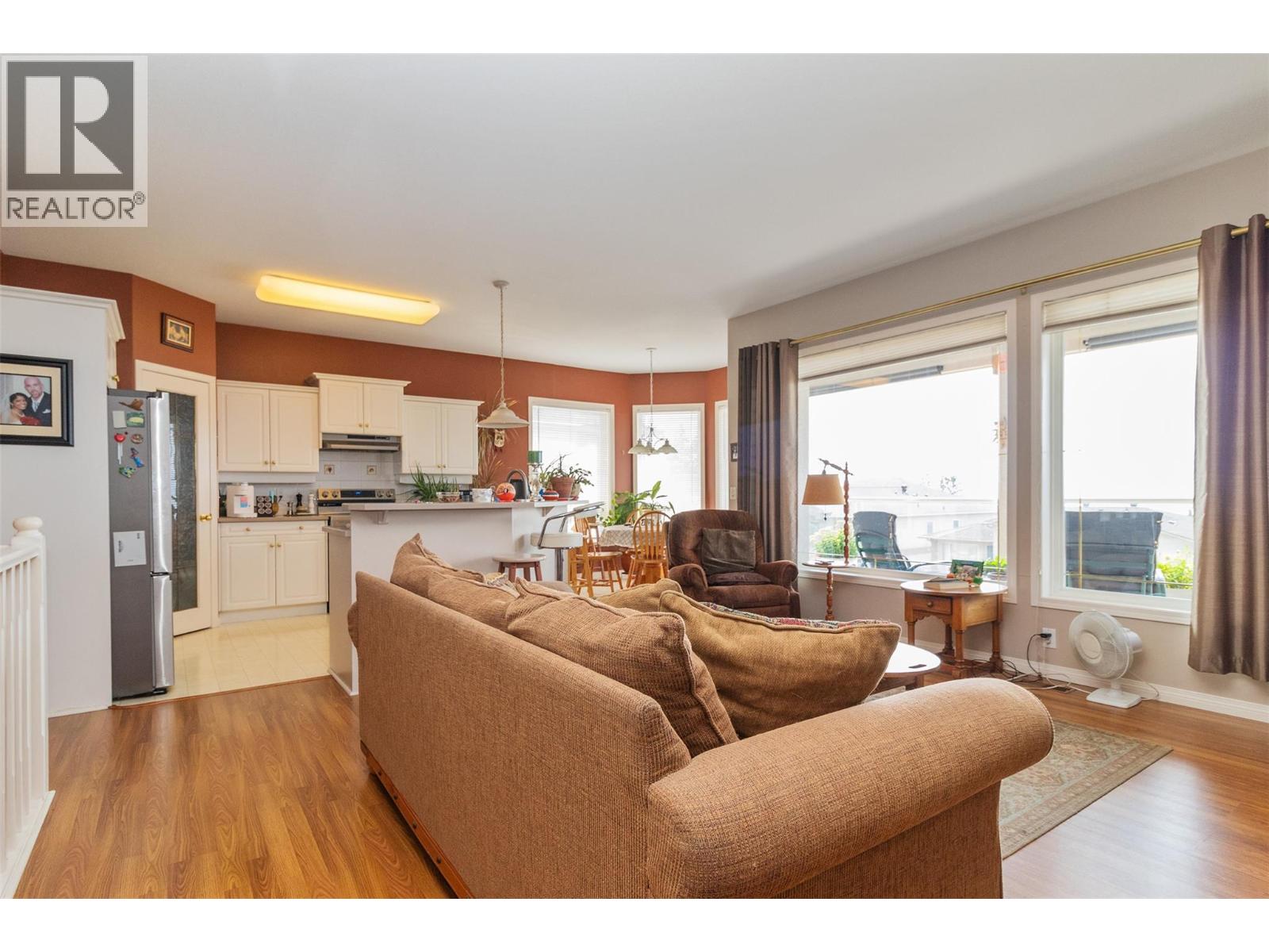 843 Lone Pine Drive - 13