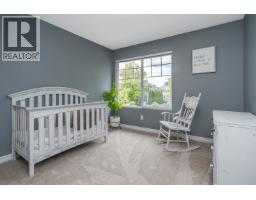 24128 Hill Avenue, Maple Ridge, BC V2W2C9 Photo 22