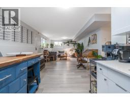 24128 Hill Avenue, Maple Ridge, BC V2W2C9 Photo 27