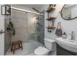 24128 Hill Avenue, Maple Ridge, BC V2W2C9 Photo 29