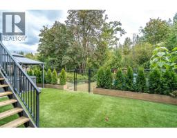 24128 Hill Avenue, Maple Ridge, BC V2W2C9 Photo 35