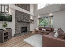 24128 Hill Avenue, Maple Ridge, BC V2W2C9 Photo 8