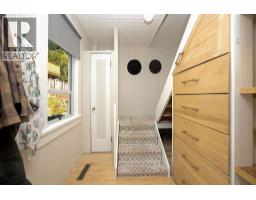 633 Beach Avenue, Gibsons, BC V0N1V9 Photo 16