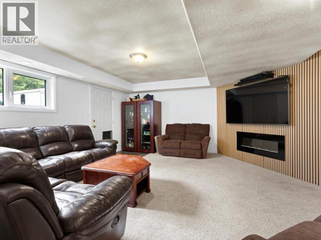 105 PUEBLO CRESCENT - 14