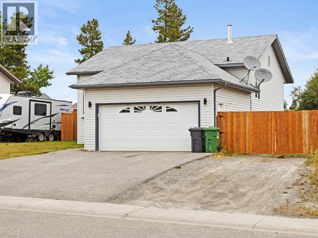 105 PUEBLO CRESCENT - 2