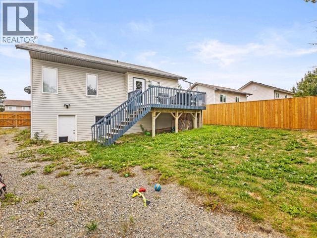 105 PUEBLO CRESCENT - 21