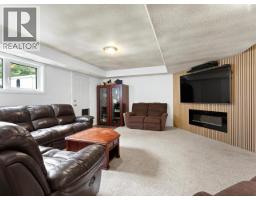 105 Pueblo Crescent, Whitehorse, YT Y1A6V3 Photo 14