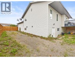 105 Pueblo Crescent, Whitehorse, YT Y1A6V3 Photo 22