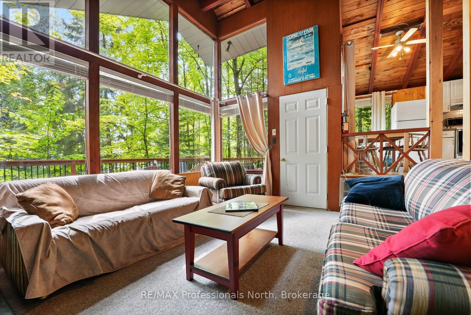 1041 PENNY LANE - 20