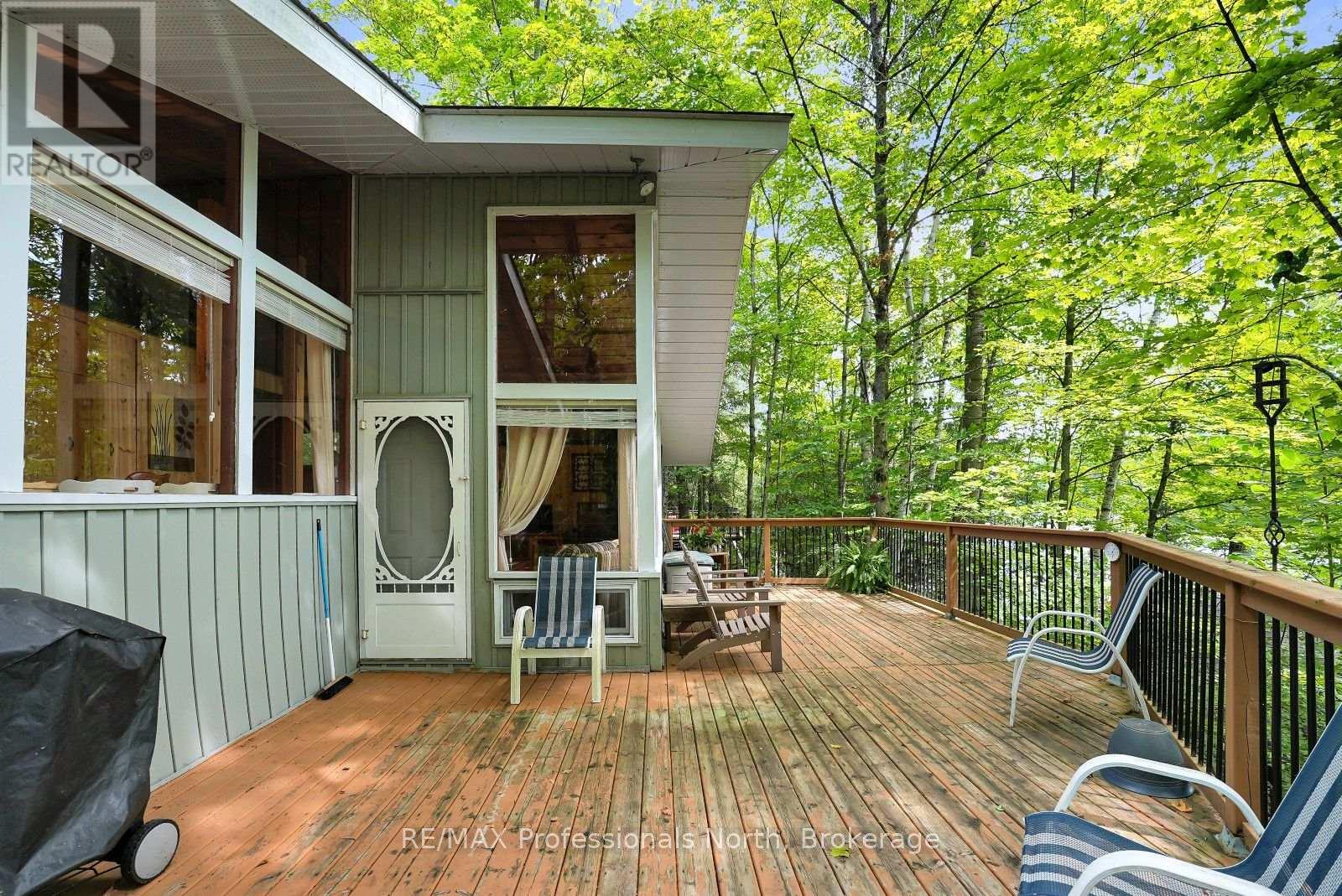 1041 PENNY LANE - 21