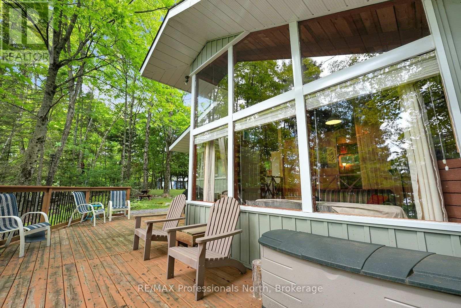 1041 PENNY LANE - Image 24