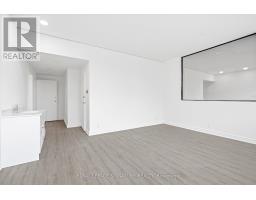 101 - 2900 Yonge Street, Toronto, ON M4N3N8 Photo 10