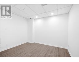 101 - 2900 Yonge Street, Toronto, ON M4N3N8 Photo 15