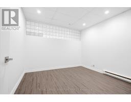 101 - 2900 Yonge Street, Toronto, ON M4N3N8 Photo 17
