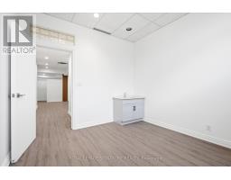 101 - 2900 Yonge Street, Toronto, ON M4N3N8 Photo 22