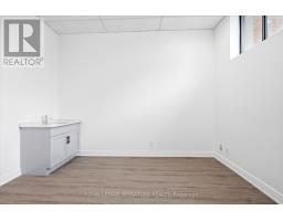 101 - 2900 Yonge Street, Toronto, ON M4N3N8 Photo 23