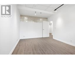 101 - 2900 Yonge Street, Toronto, ON M4N3N8 Photo 25