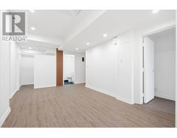 101 - 2900 Yonge Street, Toronto, ON M4N3N8 Photo 6