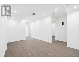 101 - 2900 Yonge Street, Toronto, ON M4N3N8 Photo 7