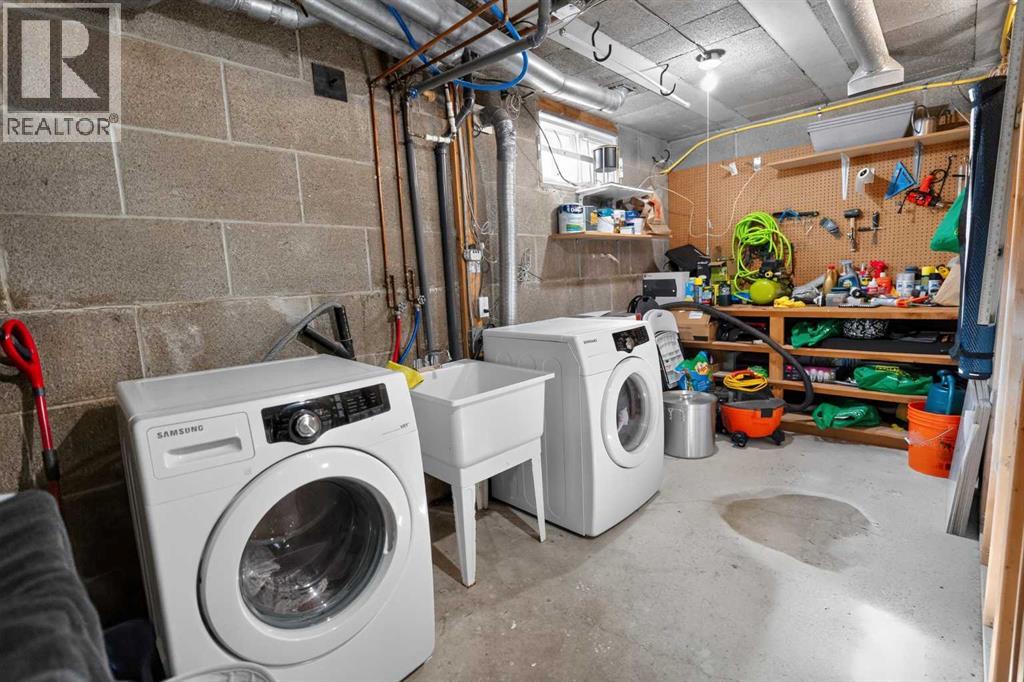 10046 79 Avenue - Image 27
