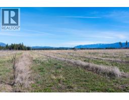 1448 Otter Lake Cross Road, Spallumcheen, BC V0E1B5 Photo 15