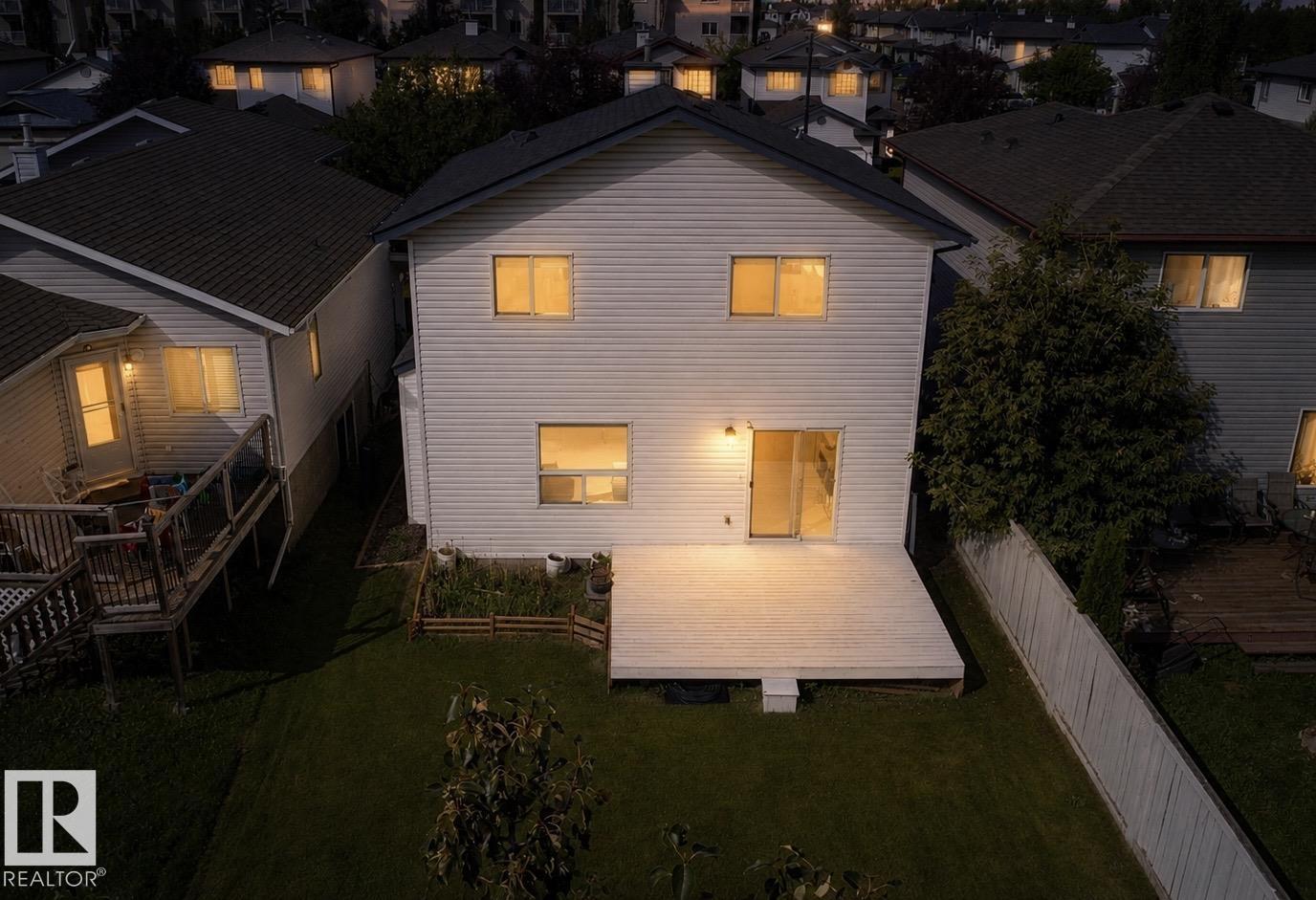 3525 22 st NW - 3