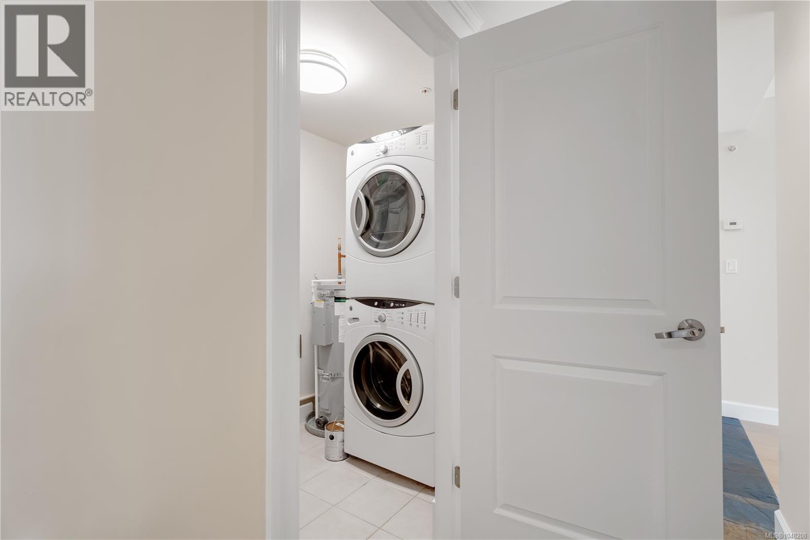 #101 225 Rosehill St - Image 14