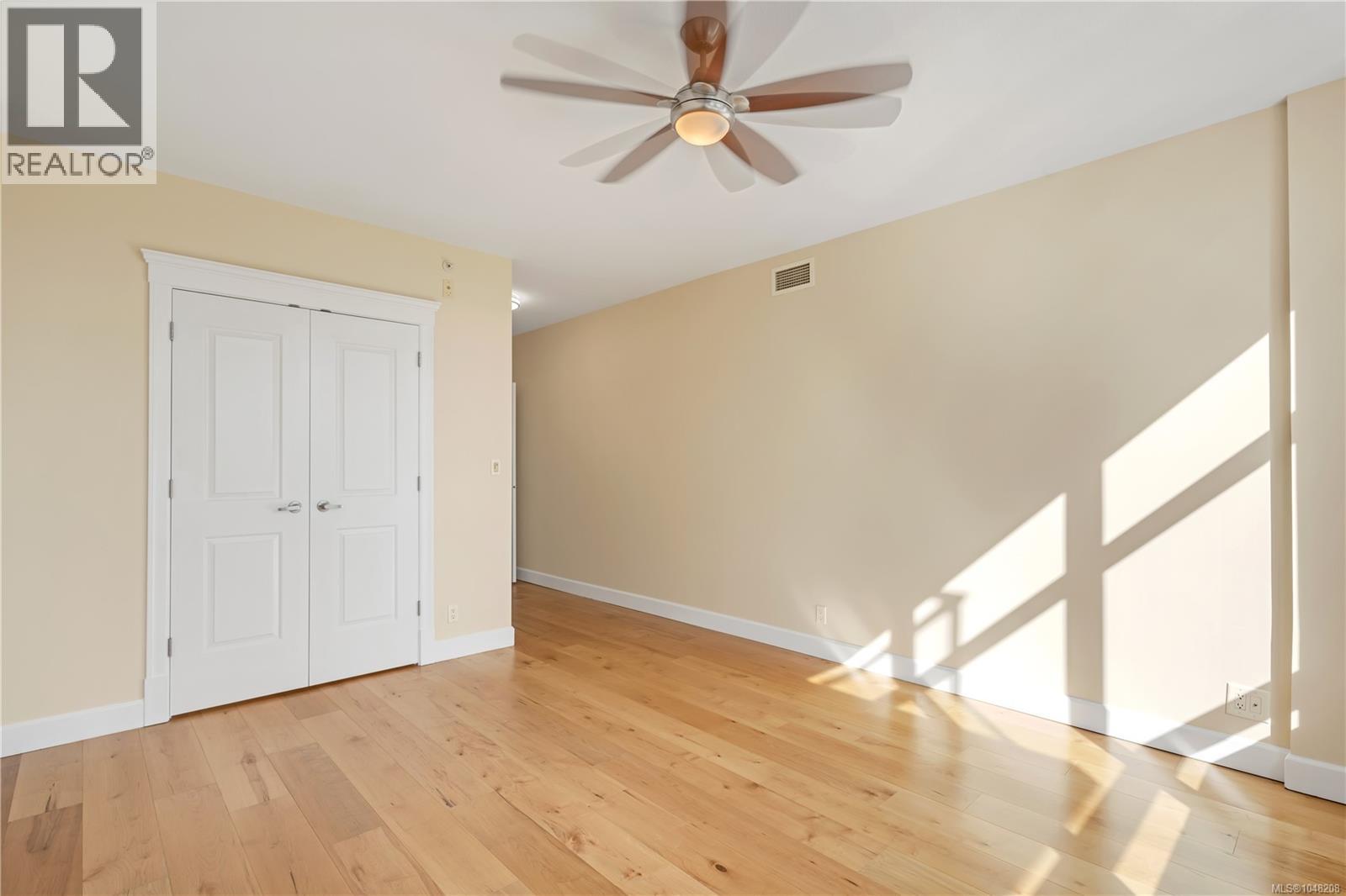#101 225 Rosehill St - 24