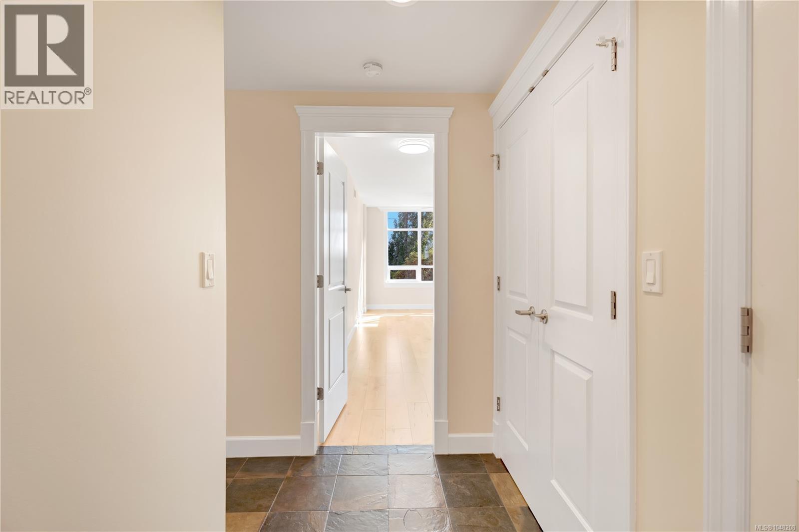 #101 225 Rosehill St - 7