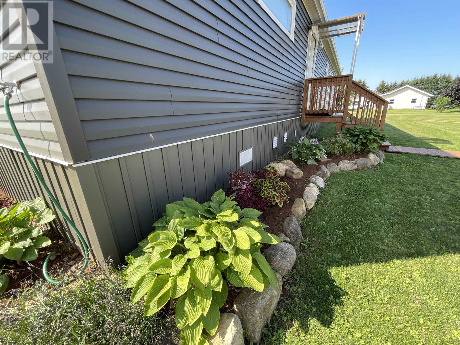 408 FORTUNE COVE Road - Image 30