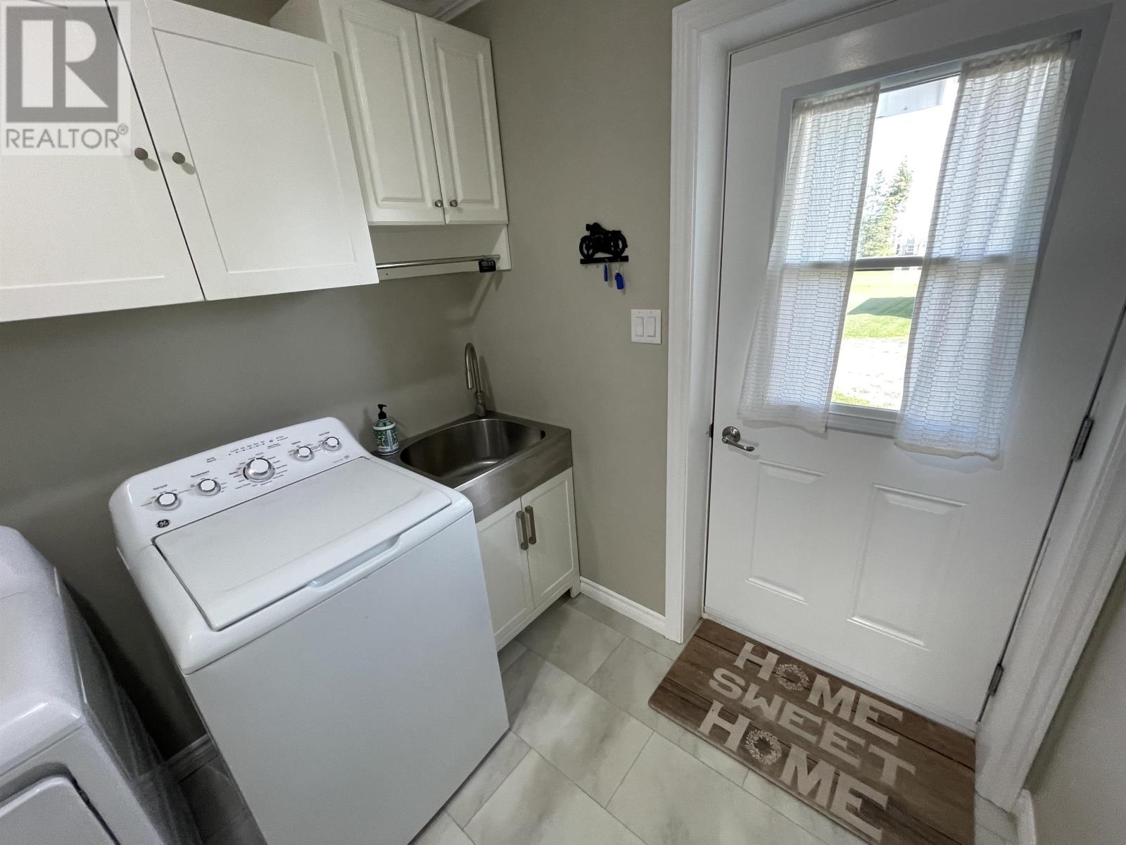 408 FORTUNE COVE Road - Image 24