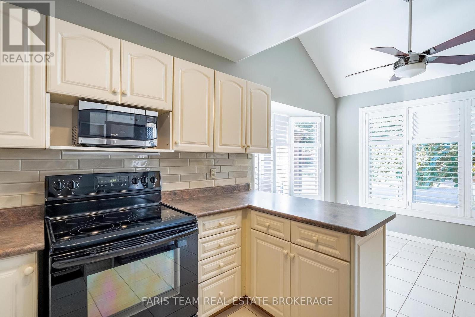 88 GREEN BRIAR ROAD - 9