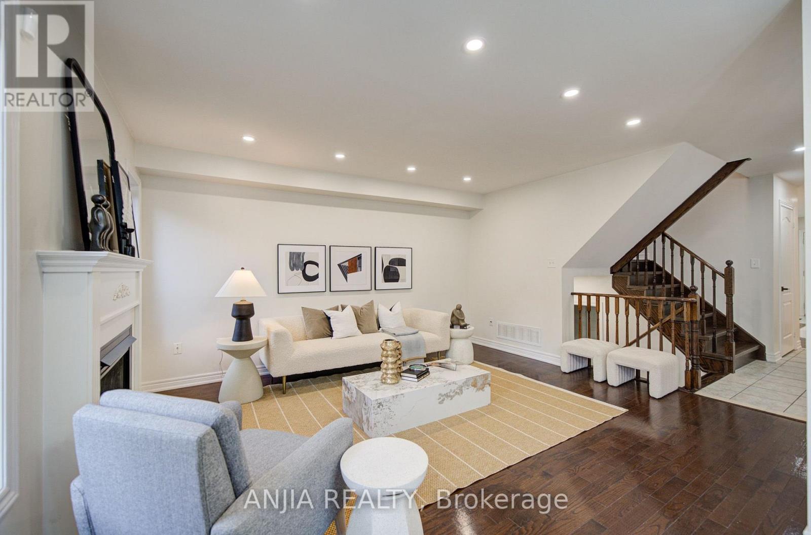 73 HAWKSBURY ROAD - Image 17
